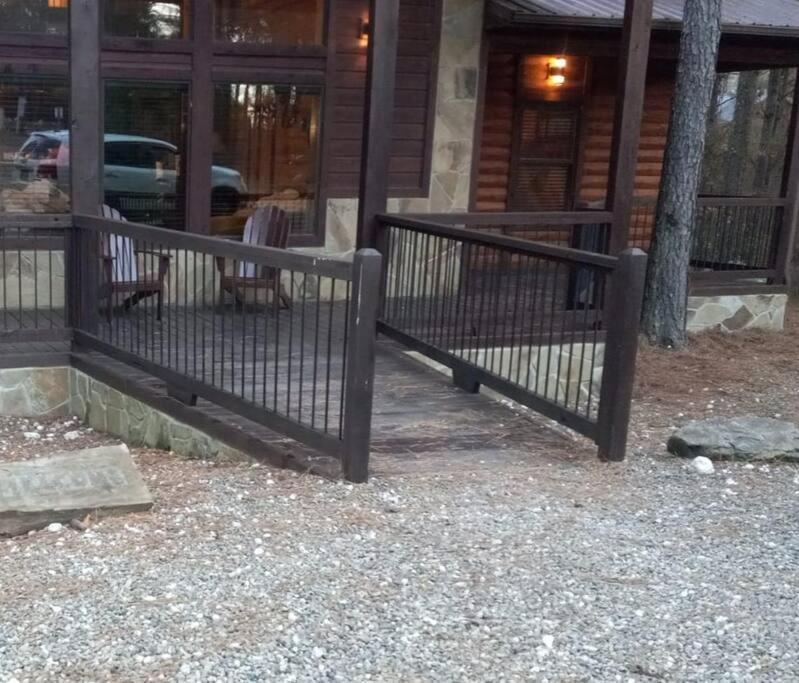 Iron Horse Lodge Sleeps 18, Games, Fire Pit, Hot Tub, Ev, More Broken Bow Extérieur photo